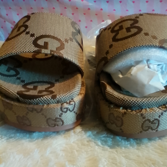 GG Monogram Style Platform Slip-On Sandals – Designer Inspired – New - SIZE 8 - Picture 9 of 14